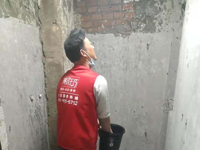 衛(wèi)生間吊頂裝修材料有哪些？如何挑選適合自己的廚衛(wèi)吊頂(圖2)