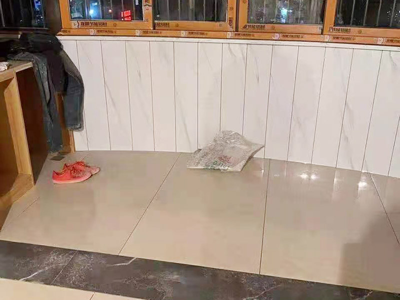 要想鋪貼瓷磚不再踩坑，學(xué)會(huì)墻地面瓷磚搭配技巧很重要(圖4)