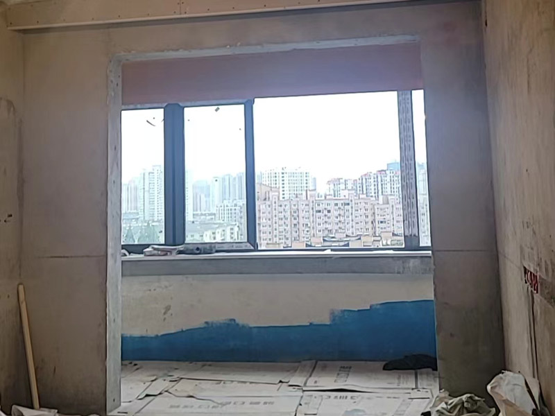 陽(yáng)臺(tái)漏水注膠好還是重新做防水(圖1)